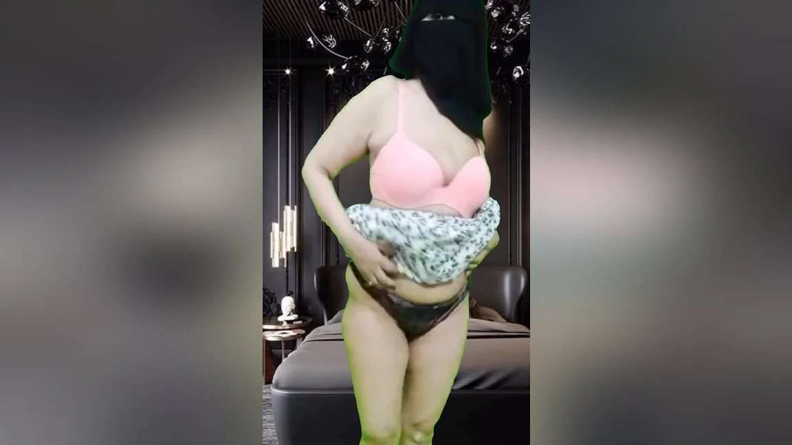 Stepmommys Huge Mature Milf Tits Ass