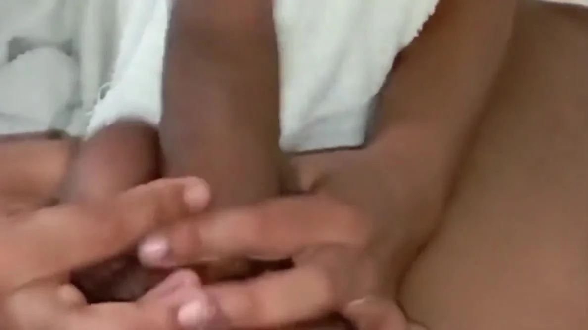 Sonu And Ritu At Indian Oyo Room With Hindi Audio