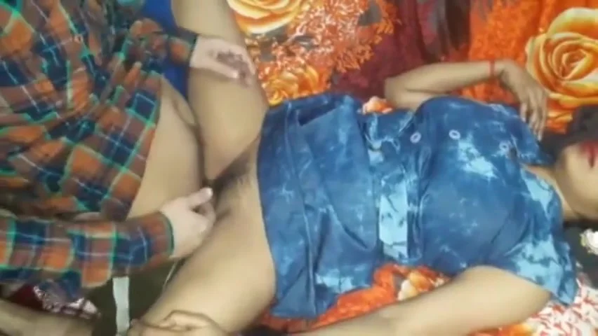 Desi Aunty, Indian Bhabhi And Renee Gracie - Wearing Blue Bra In Horny Mood Pussy Licking And Blowjob Hot Sex