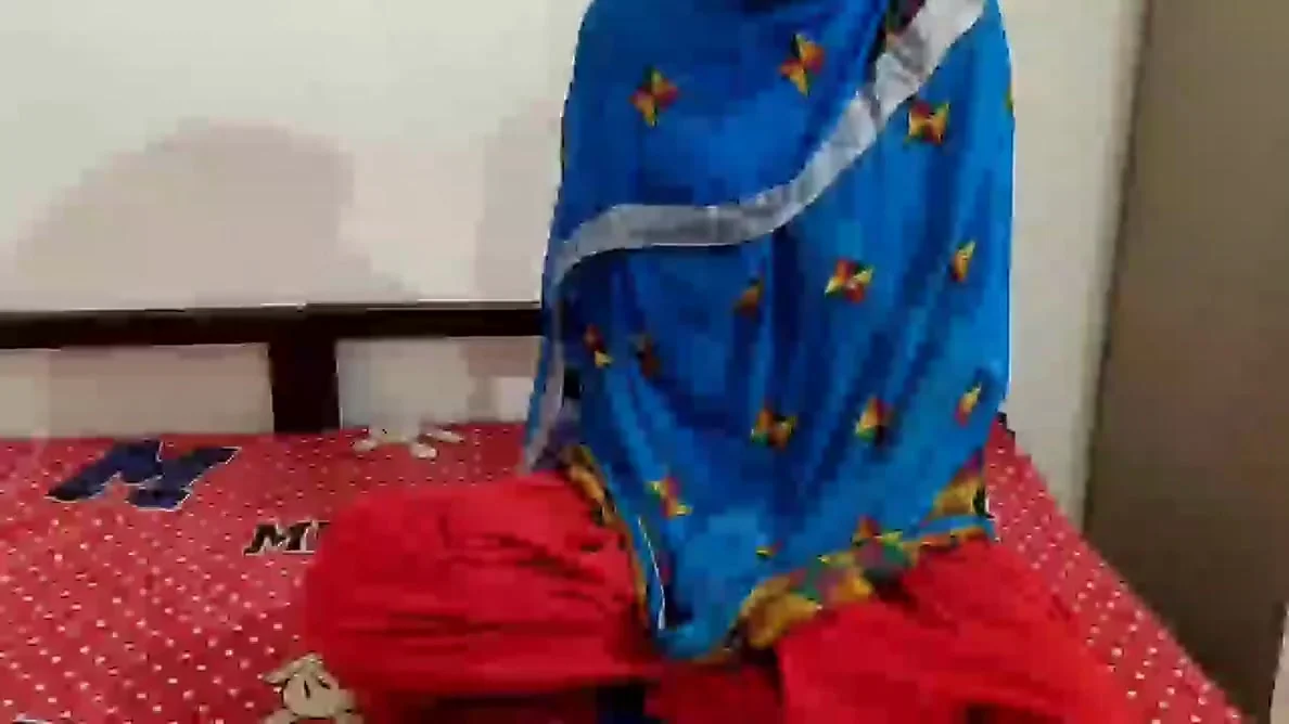 teen 18+ Gets Creampied While Wearing Hijab Muslim Hijab Girl Blow Job Rides Cock In Hijab Role-play Clear Hindi Talk Audio