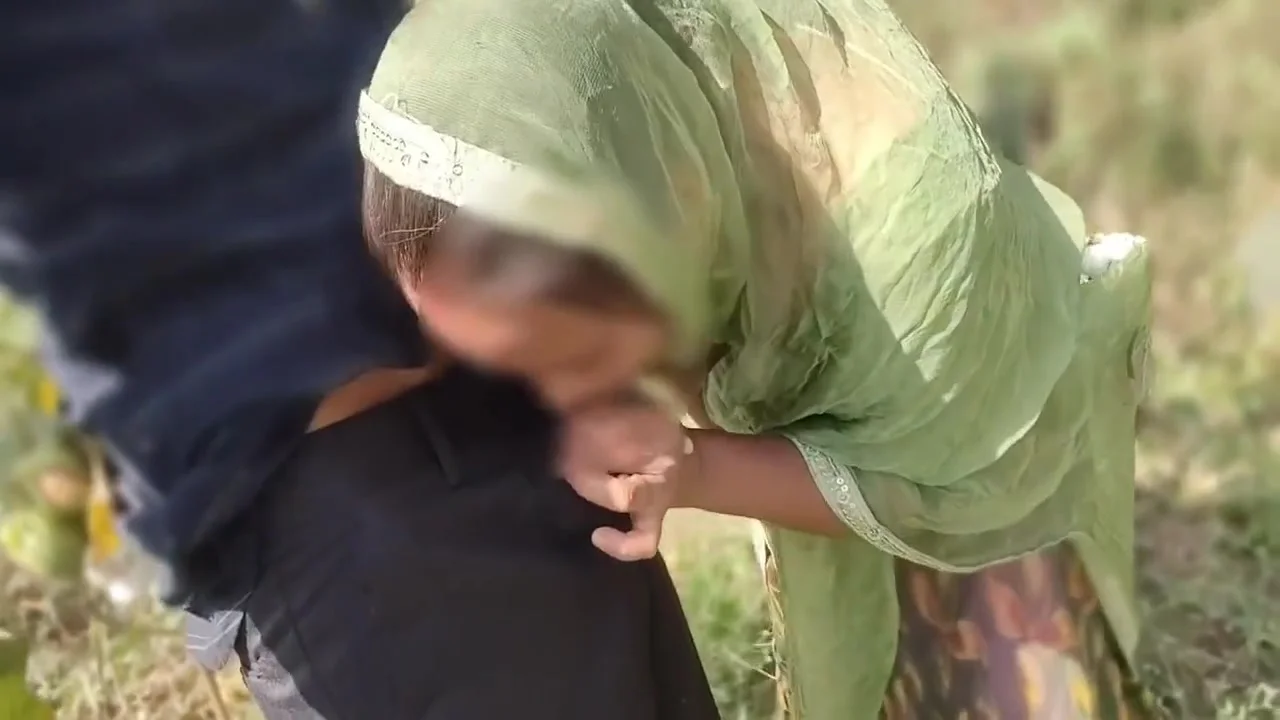 Devar Bhabhi In Bhabhi Dever Ka Mota Lund Chudai, Bhabhi Ne Devar Ka Lund Nikalne Me Help Ki Outdoor Jungal Chudai Hd