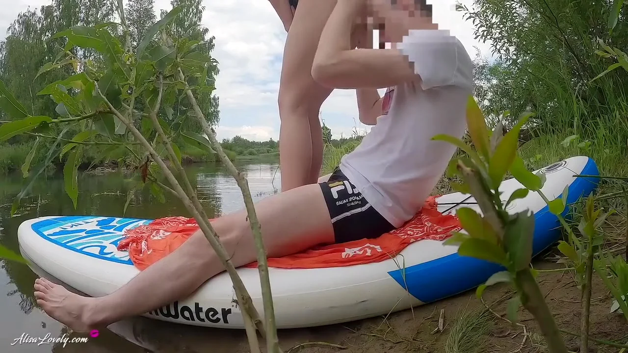 Real Couple In He Fucked Me Doggystyle During An Outdoor River Trip - Amateur Couple Sex