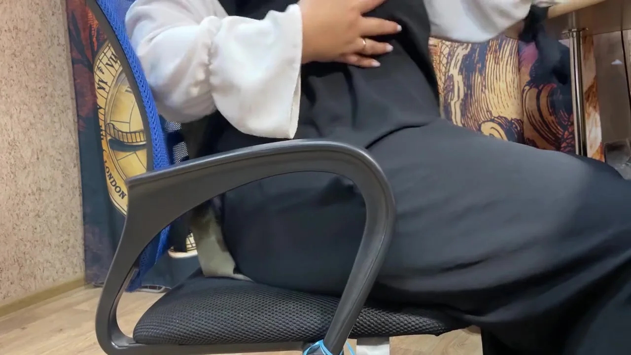 Young Egyptian teen 18+ Fingering Pussy In Panties