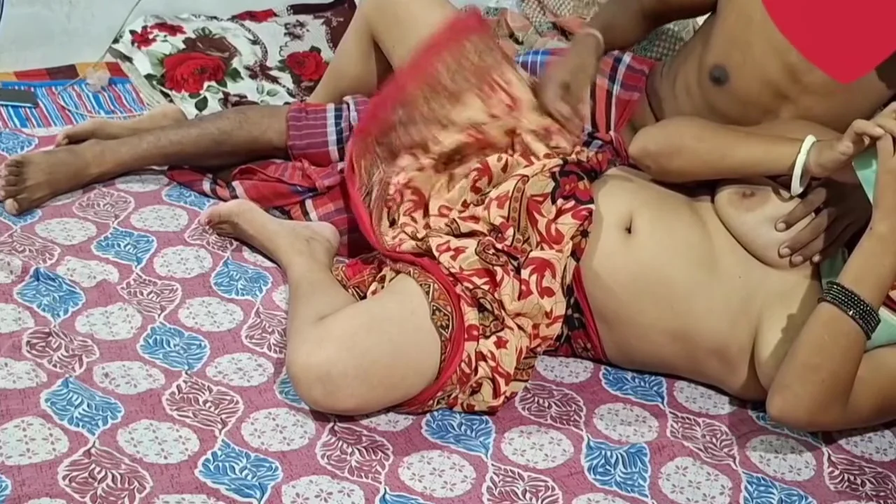 Beautiful Girl Fingers Sex Her Boyfriend