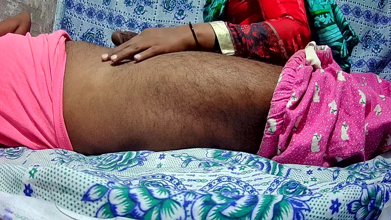 Indian Dasi Boy And Nurse Sex In The Kitchen