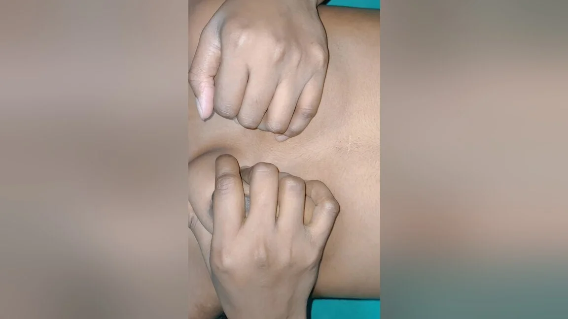 Boyfriend Se Video Chat Krte Huye Video Leak Ho Gya Indian Desi Girl Mms Video 7