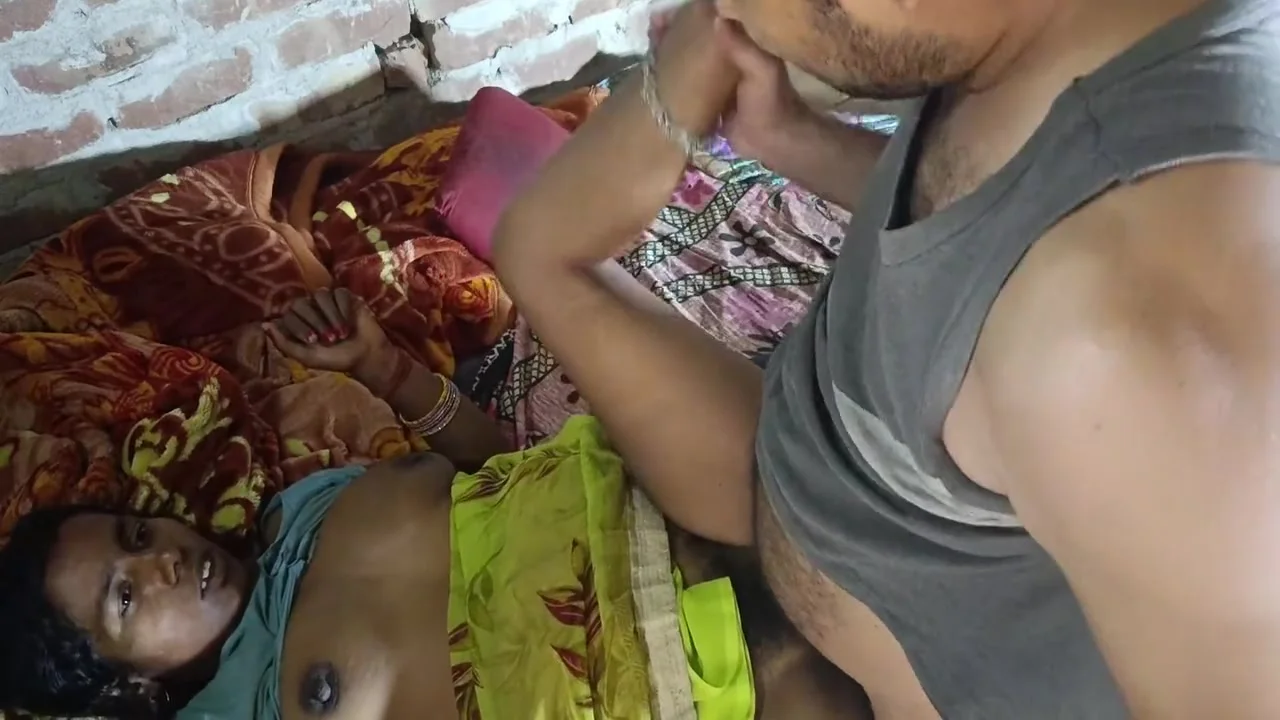 Pussy Fucking Of Native Stepsister-in-law At 1 Oclock In The Day