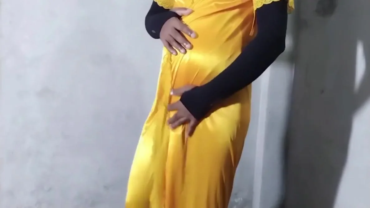 The Maid Had Sex With Her Boyfriend And Boss At The Same Time