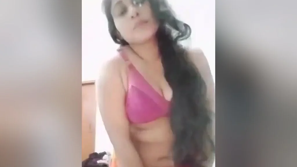 Today Exclusive-sexy Bangla Girl Shows Her Boobs And Pussy