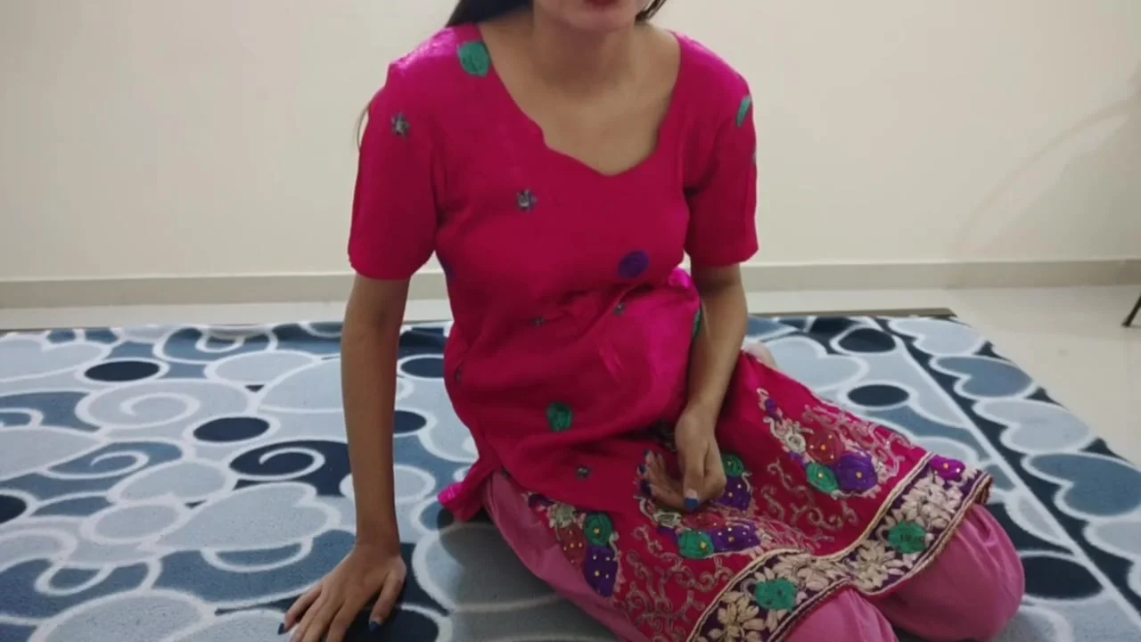 Indian Delivery Boy Inside My Personal Room Door When I Was Enjoying Myself But Needed A Big Dick, Hindi Audio