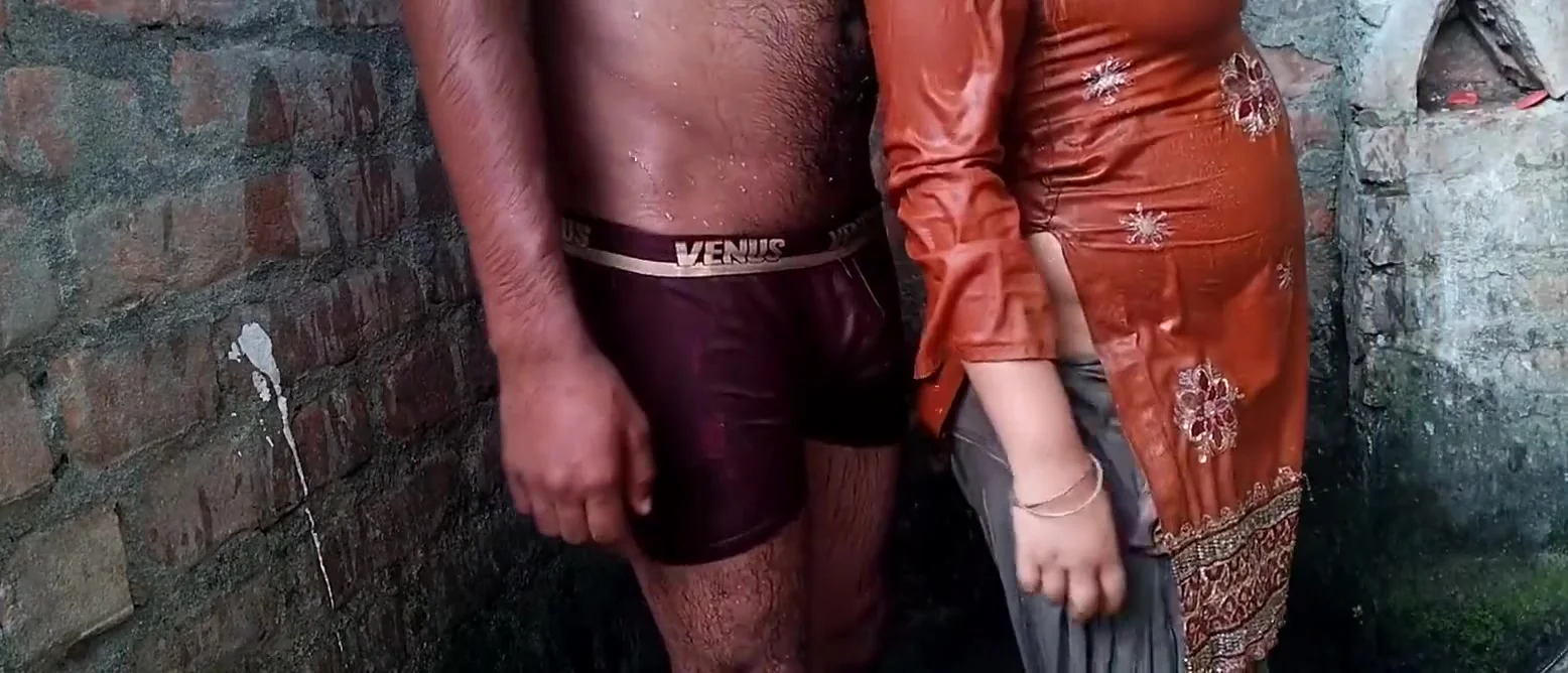 Desi Indian Fucking In Bathroom