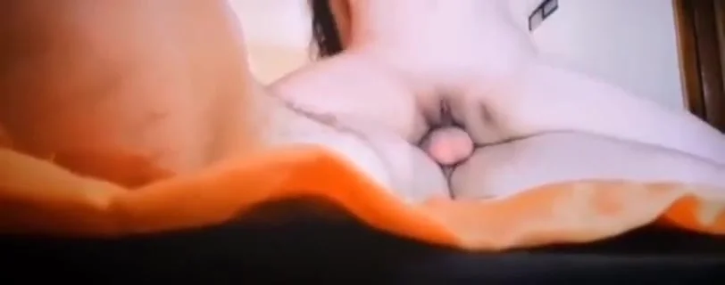 I Fucked My Girlfriend While The Parents Were Not Home And They Cum In Her Pussy