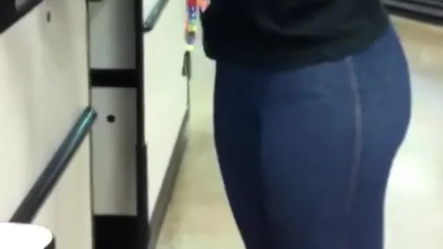 Great butt in a pair of tight blue jeans