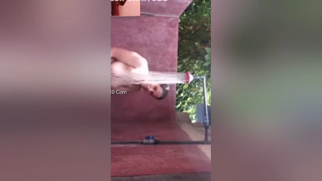 Today Exclusive-tamil Bhabhi Showing Her Boobs On Video Call