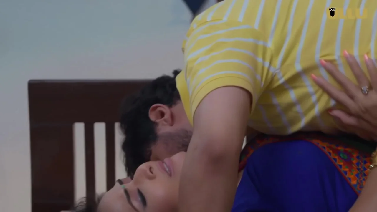 Indian Hot Babe Amazing Erotic Movie