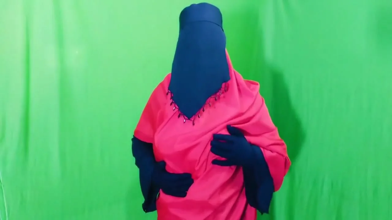 Bangladeshi Housewife, Bangla Golpo