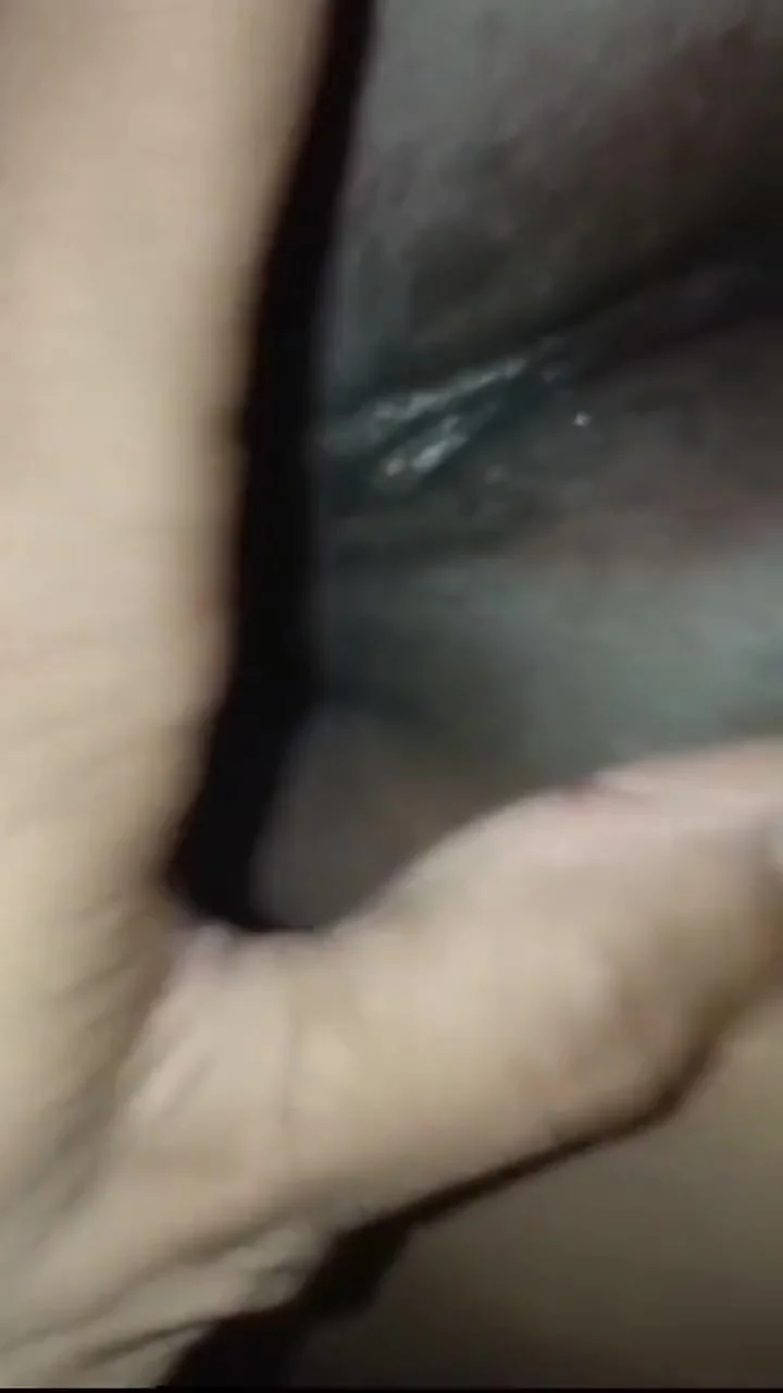 Virgin Young Girl Kissed Banana In Chute. Young Girl First Time Sex