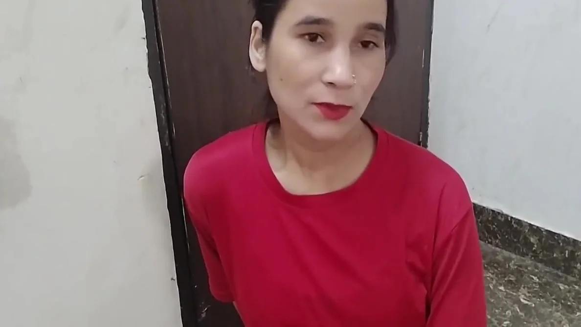 Bhabhi Ko Bathroom Me Jabar Dasti Chuchi Pakad Ke Chod Diya