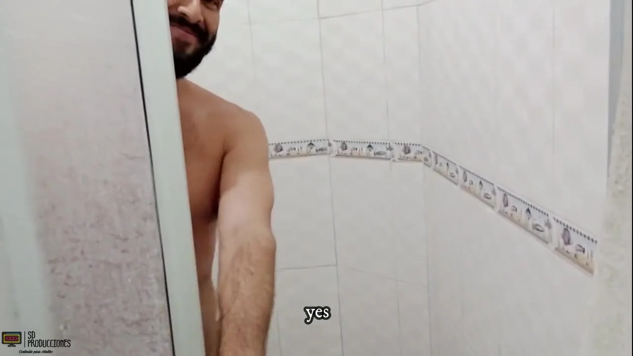 Hermanastra Malcriada Y Cachonda Mamando Pol En La Ducha Y Tragando Leche - Porno En Espanol