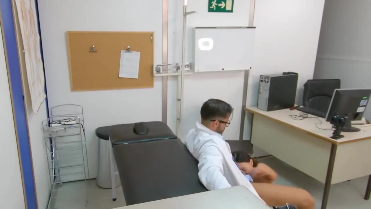 Perverted Old Gynecologist Fucks Old Petite Teen 18+ Virgin