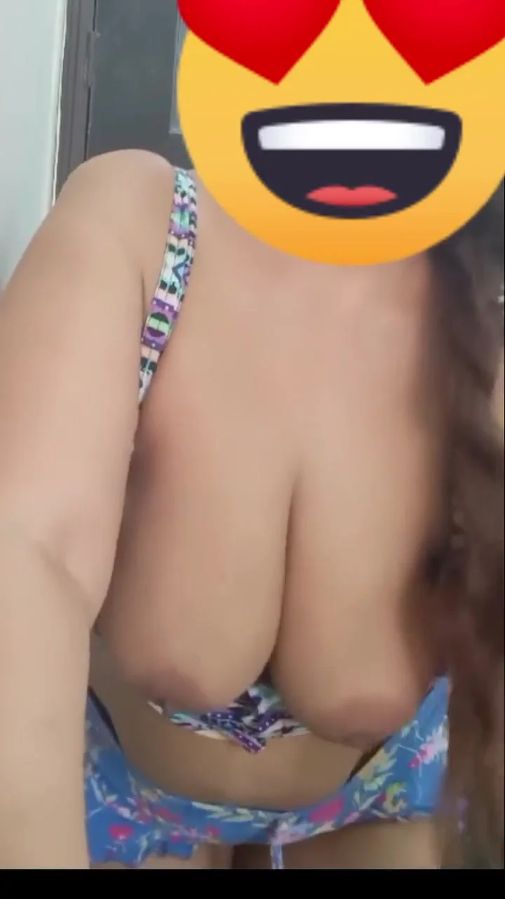 Iranian Stepsister Masturbating Hardcore Orgasm