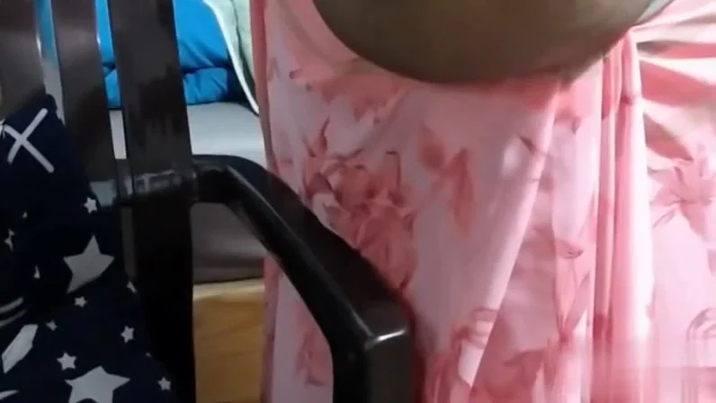 Huge Boobs - Desi Tamil Aunty Anjali Hot Boobs And Huge Ass