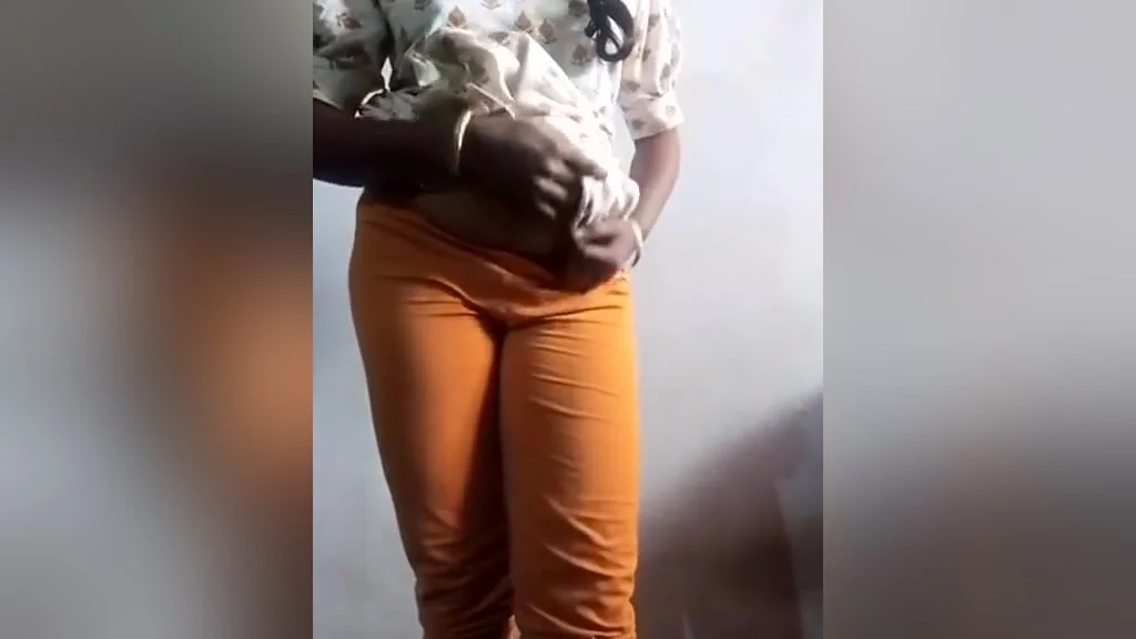 Indian Tamil Wife Dress Change