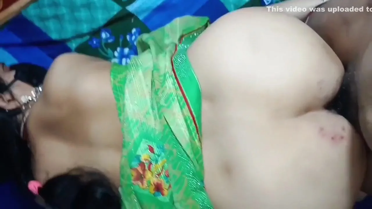 Newly Married Indian Bahu Fucked By Sasur Ji In Her Tight Pussy