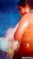 Today Exclusive- Sexy Tamil Wife Bathing Capture By Hubby 2