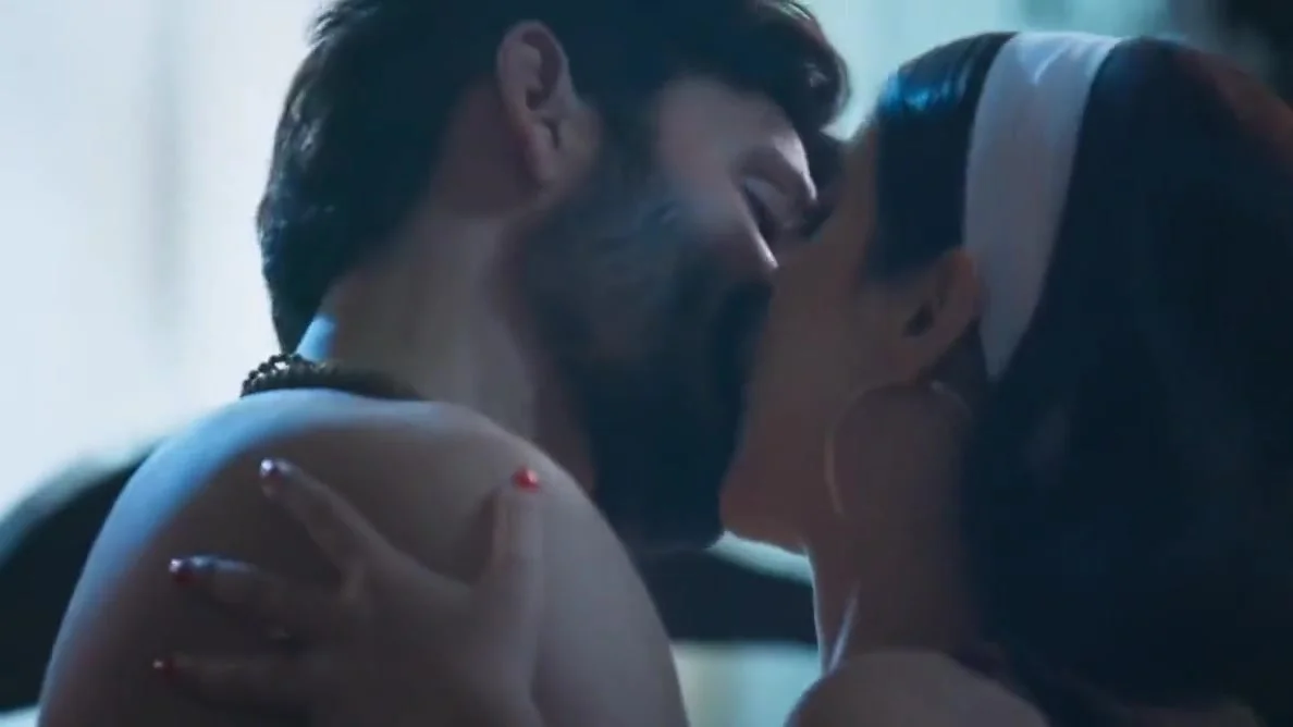 Sex Girl - Desi Bhabhi