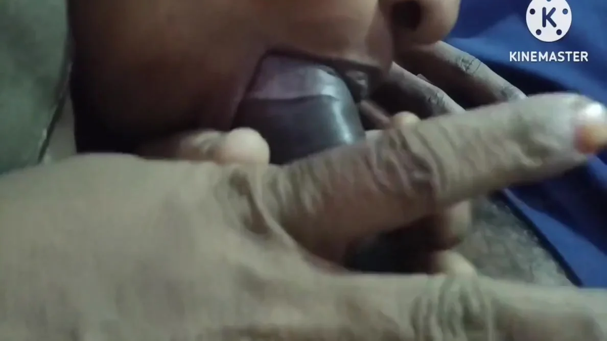 Andhra Aunty Ki Friend Room Ki Thisukochi Modda Chikincha