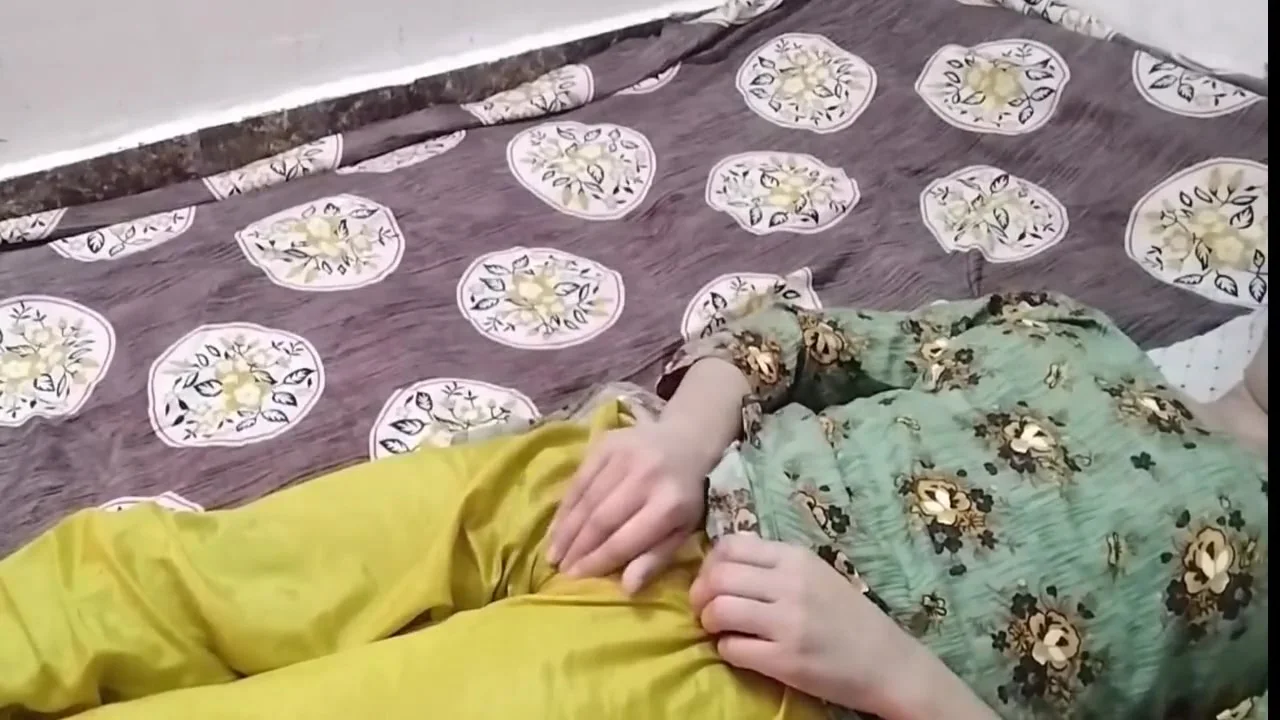 Bhabhi Ko Nanga Kar Ke Jabar Dasti Chod Diya