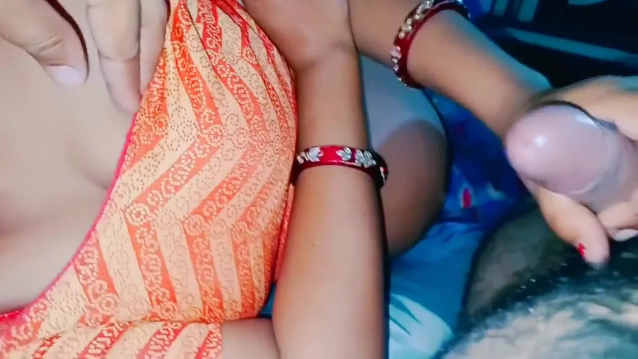 Desi Couple Sperm On Boobs.. Jarking ! Handjob And Mutual Masturbation With Cum On Tits Desi Village Jawani