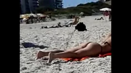 gostosa na praia