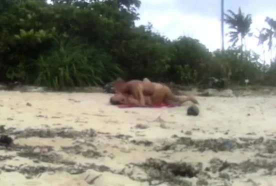 Hidden beach love motion