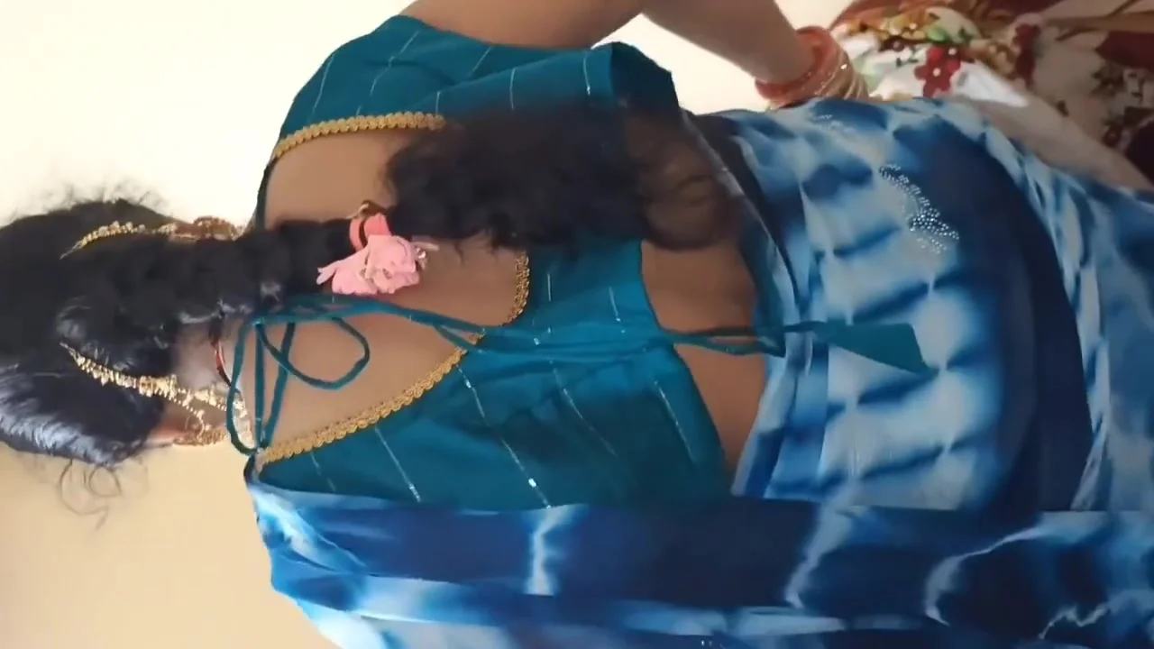 Sasur Bahu Stepfather-in-law Fucked By Stepdaughter-in-law When Stepdaughter-in-law Brought Water In The Room Dirty Talk