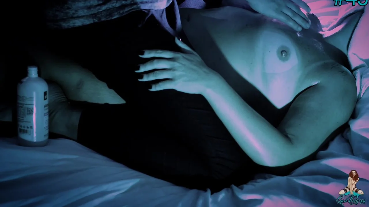 Married Came To Receive The Massage And Went Crazy With Pleasure