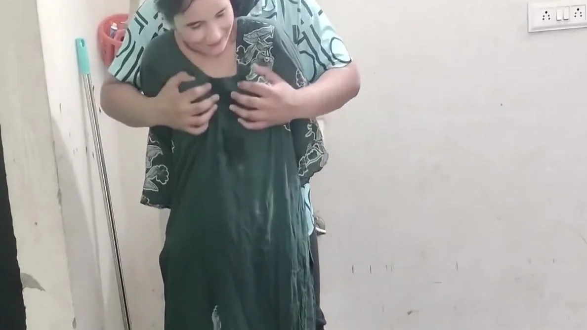 Indian College Girl Ko Paise Dekar Jabar Dasti Pela