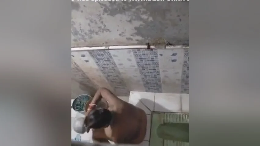 Mature Aunty Bathing Capture By