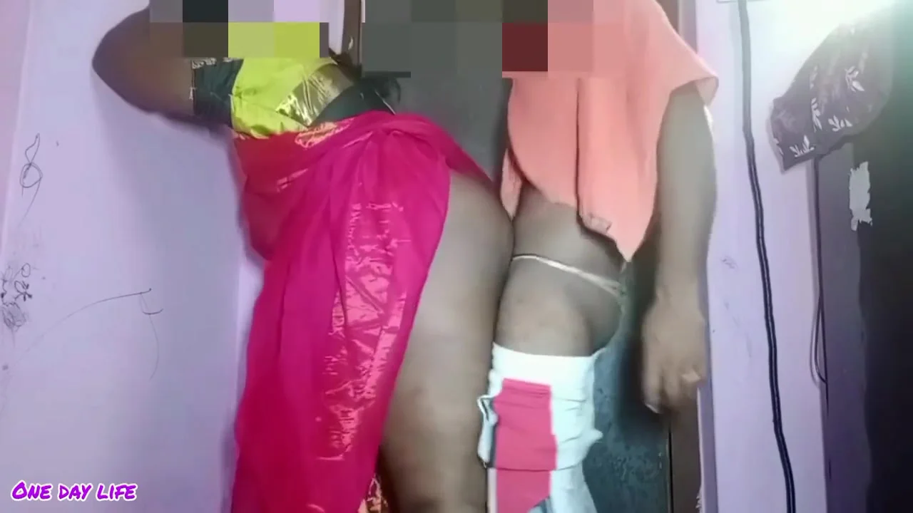 Beautiful Tamil Wife Navel Sucking Tongue Licking Sex Video 1