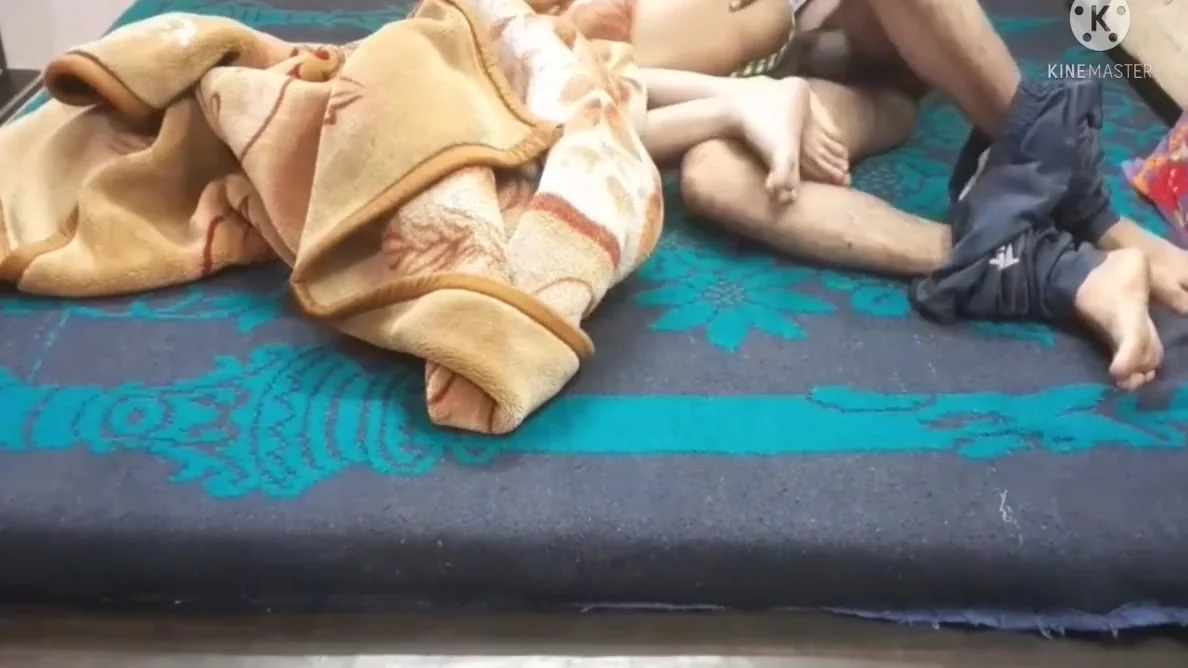 Sasur Ne Bahu Ko Rat Ko Choda Full Video With Audio Slimgirl