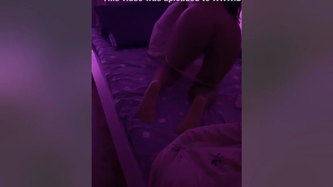 Desi Girls Showing Gaand (ass) Ready To Fuck