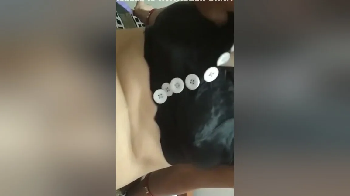 Today Exclusive- Sexy Desi Bhabhi Boob Pressing And Fingerring By Hubby 1