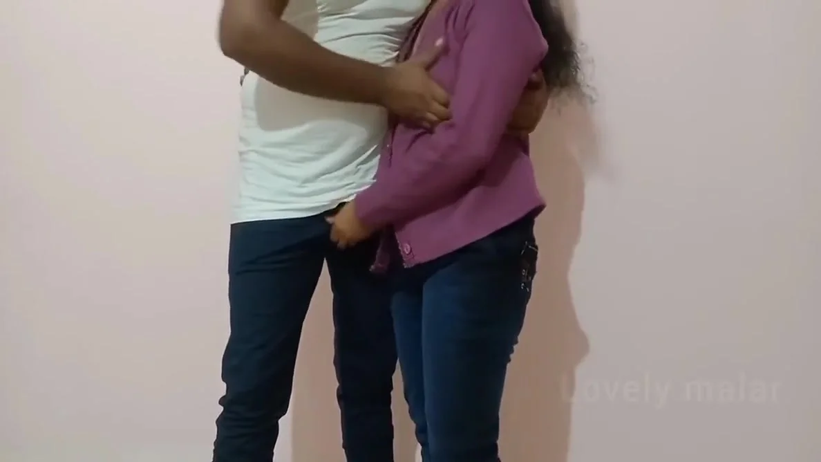 College Girls In Desi Boy And Girl Fuck At Hostel Room