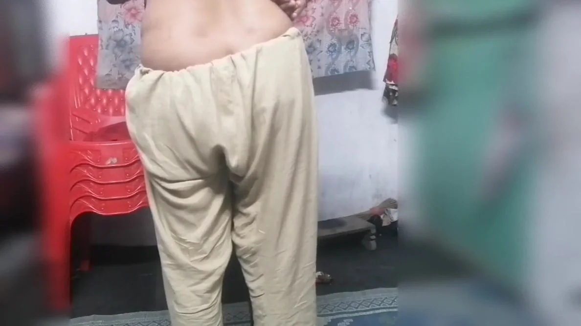 Desi Bhabi Mouth Fucking Husband Cock Pakistan