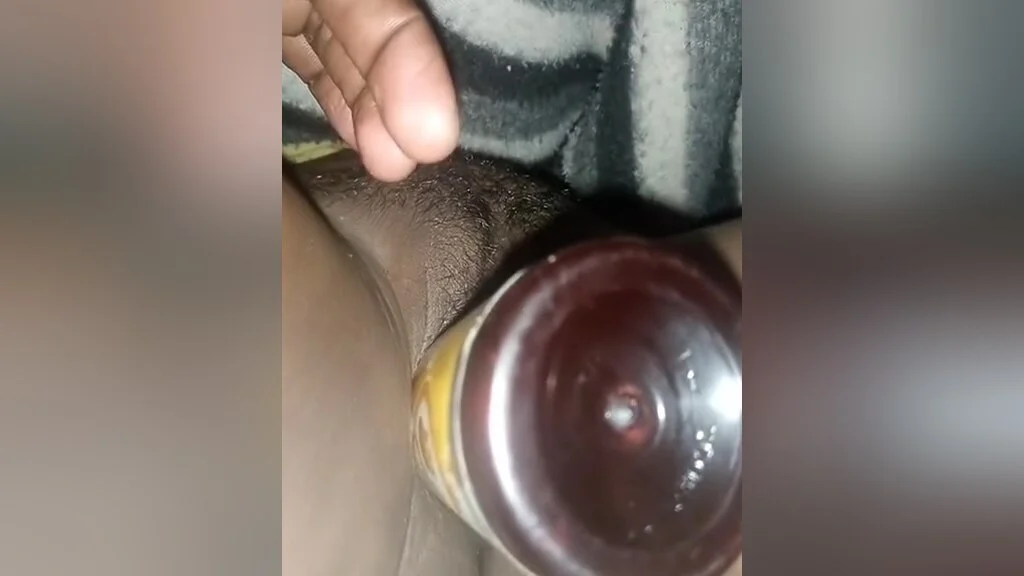 Bhabhi Botal Se Chudvaya