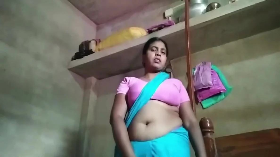 Desi Village Wife Hot Vlog Video New 2024