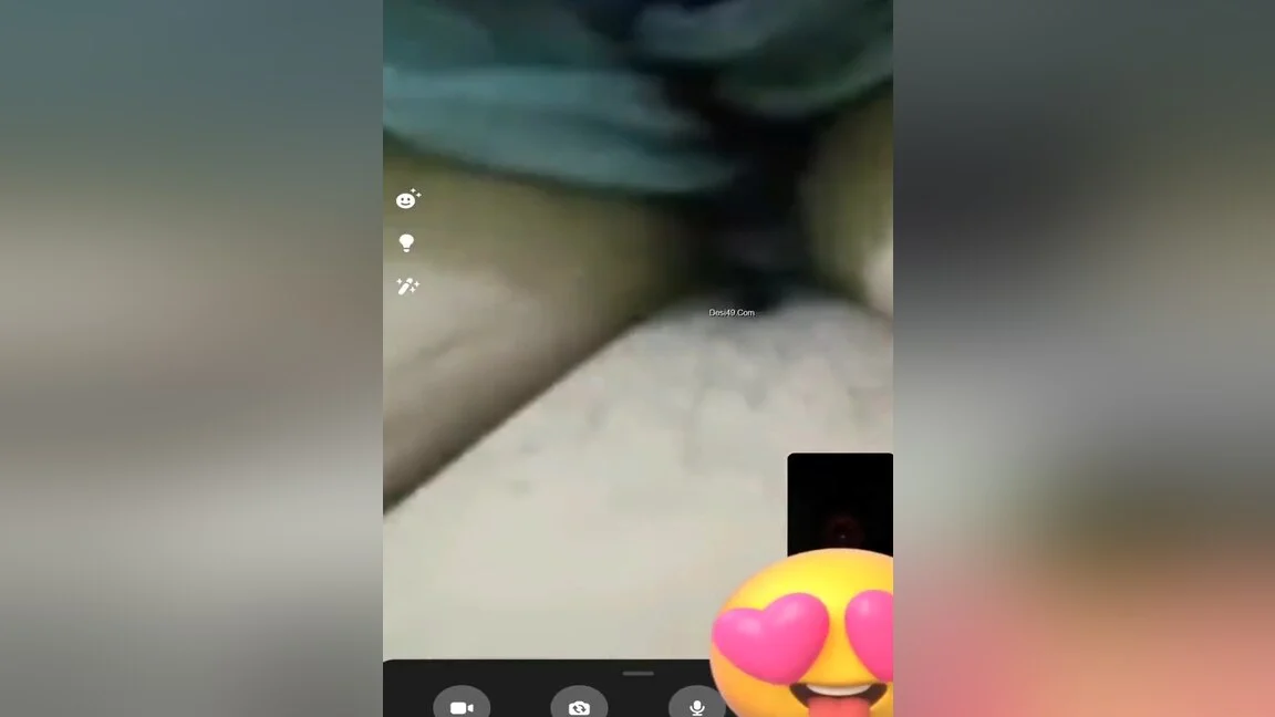 Today Exclusive- Desi Girl Shows Her Boobs And Pussy