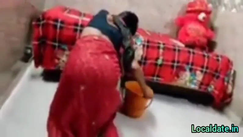 Hot Indian - Kamwali Bai Has Sex, Big Boobs