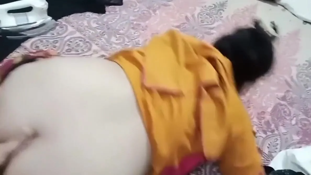 Bhabhi Ka Husband Outdoor Tha To Devar Na Mokay Ka Faida Uthaya Or Bhabhi Ki Chudai Ki With 18 Years